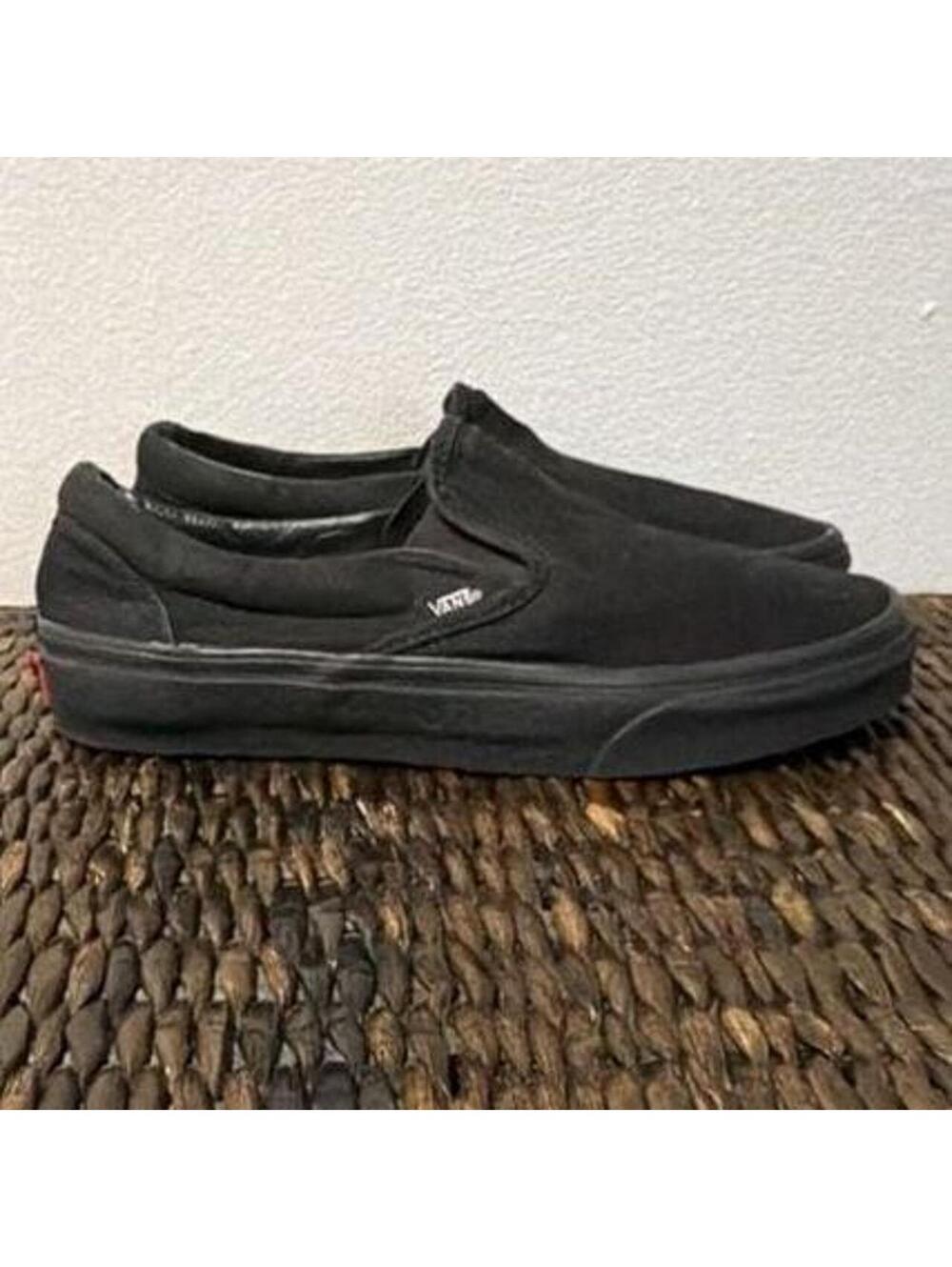 Vans Classic Slip-On Black/Black Skate Shoes 6.5m